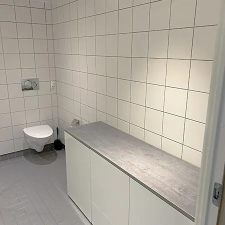 Floor Corner 66 Sq M With 2 Bedrooms