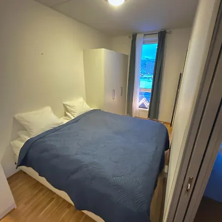 Floor Corner 66 Sq M With 2 Bedrooms Apartment *