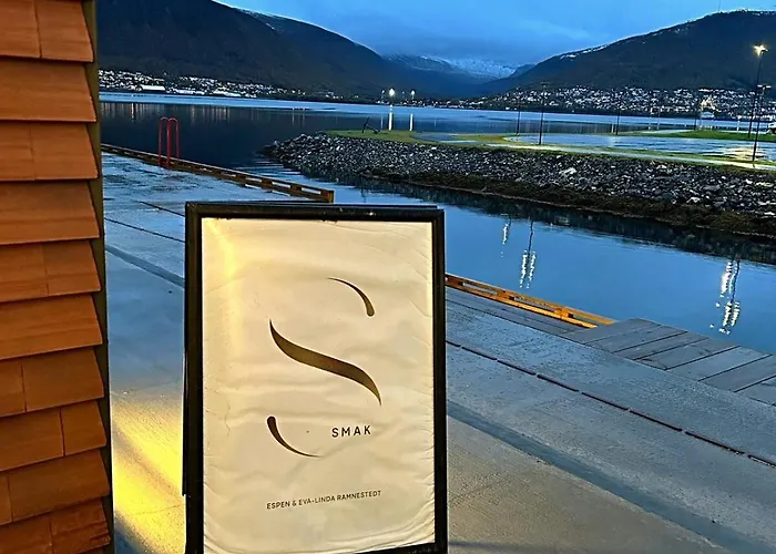 Floor Corner 66 Sq M With 2 Bedrooms Apartamento Tromsø