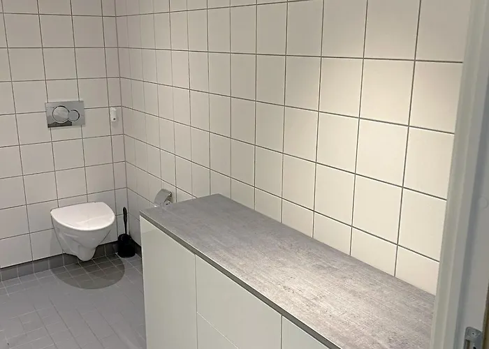 Floor Corner 66 Sq M With 2 Bedrooms